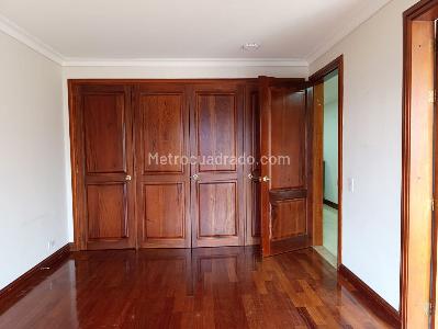 Apartamento en venta en El Poblado, Medellín · foto 14 de 20