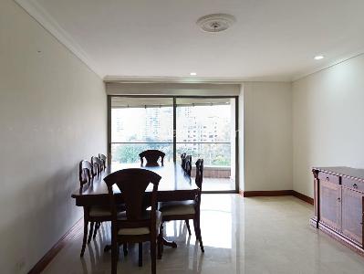 Apartamento en venta en El Poblado, Medellín · foto 3 de 20