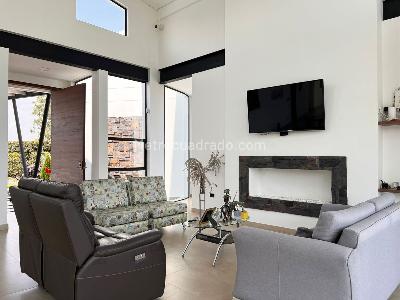 Casa de 3 alcobas en venta en Llanogrande, Rionegro, 423 m² · foto 2 de 19
