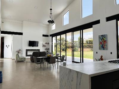 Casa de 3 alcobas en venta en Llanogrande, Rionegro, 423 m² · foto 7 de 19