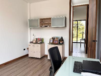 Casa de 3 alcobas en venta en Llanogrande, Rionegro, 423 m² · foto 9 de 19