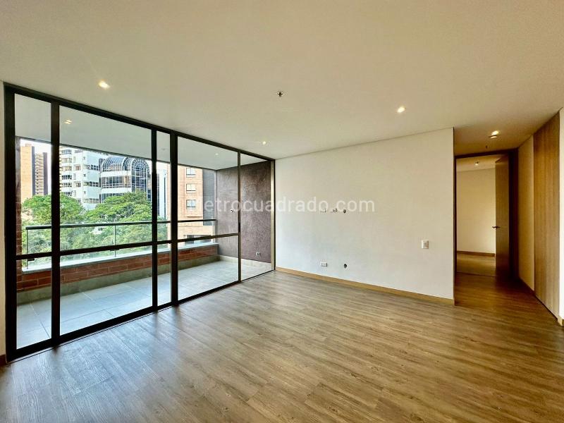 Apartamento de 2 Alcobas en El Poblado con Piscina y Gimnasio - 3