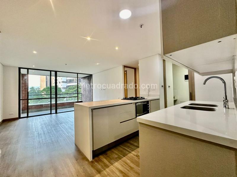 Apartamento de 2 Alcobas en El Poblado con Piscina y Gimnasio - 6