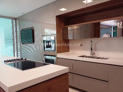 Casa de 3 alcobas en venta en Envigado, Envigado, 372 m² · foto 6 de 20