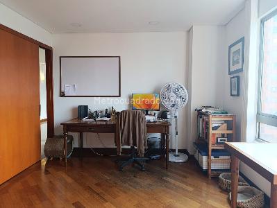 Apartamento de 2 alcobas en venta en El Poblado, Medellín, 168 m² · foto 15 de 20