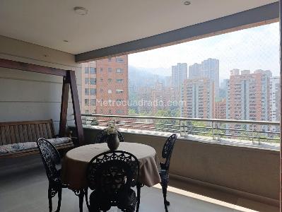 Apartamento de 2 alcobas en venta en El Poblado, Medellín, 168 m² · foto 20 de 20