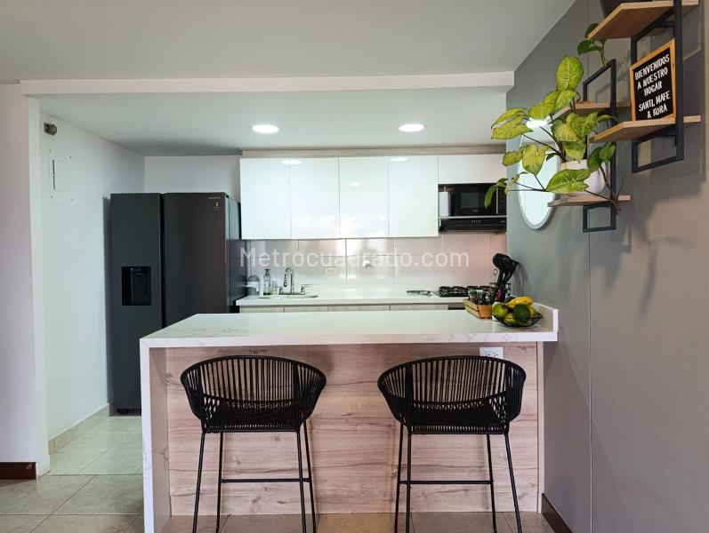 Apartamento Amoblado de 2 Alcobas en El Poblado con Parqueadero Cubierto - 6