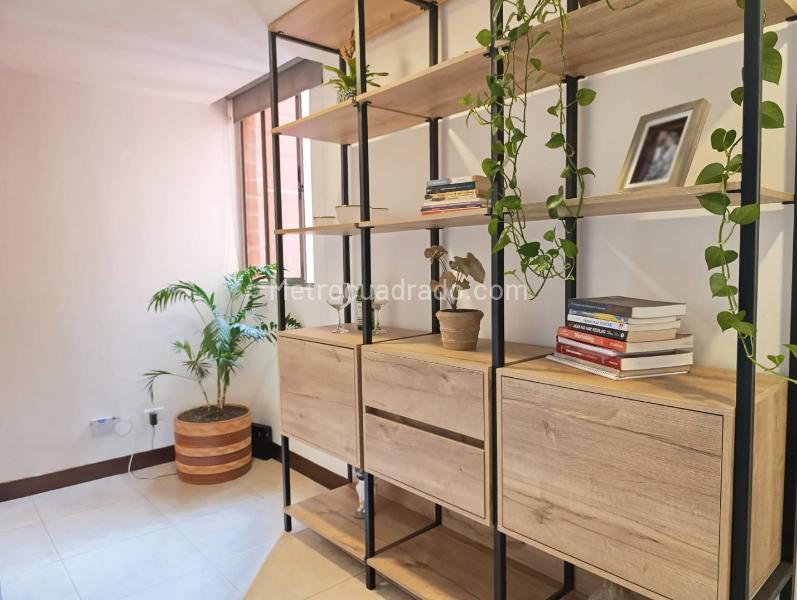 Apartamento Amoblado de 2 Alcobas en El Poblado con Parqueadero Cubierto - 8