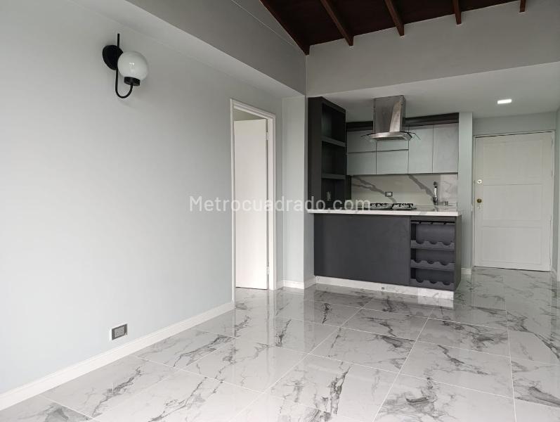 Charming 2BR Apartment in El Poblado - 2