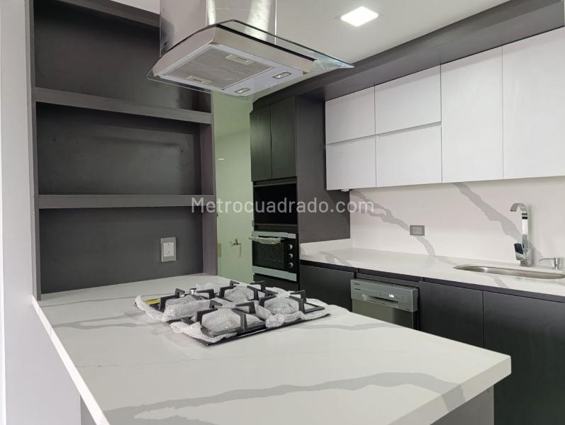 Charming 2BR Apartment in El Poblado - 9