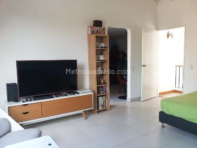Casa de 4 alcobas en venta en El Poblado, Medellín, 325 m² · foto 6 de 15