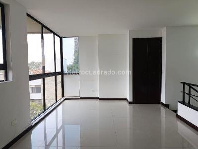 Apartaestudio en arriendo en El Poblado, Medellín · foto 10 de 17