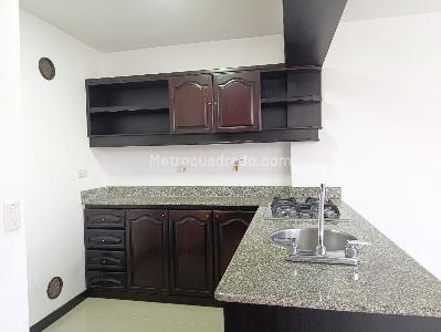 Apartaestudio en arriendo en El Poblado, Medellín · foto 9 de 17