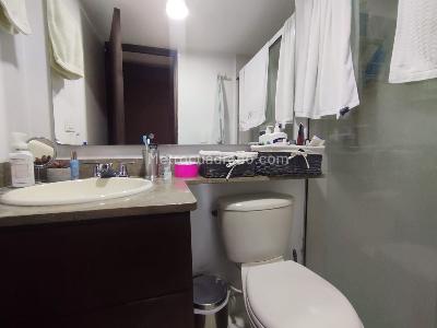 Apartamento de 3 alcobas en arriendo en El Poblado, Medellín, 72 m² · foto 15 de 15