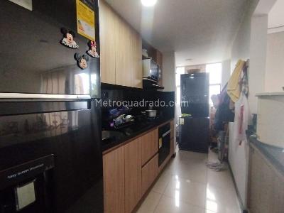 Apartamento de 3 alcobas en arriendo en El Poblado, Medellín, 72 m² · foto 4 de 15