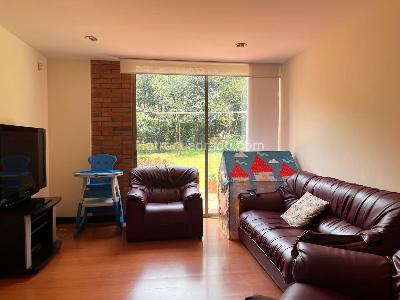 Casa de 3 alcobas en venta en Envigado, Envigado, 303 m² · foto 9 de 18