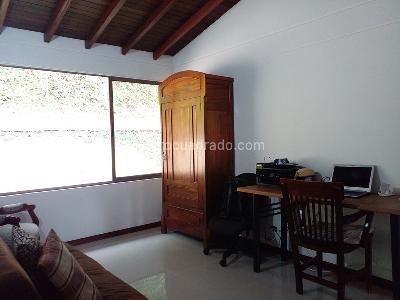 Casa de 3 alcobas en venta en Envigado, Envigado, 177 m² · foto 10 de 20