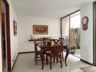 Casa de 3 alcobas en venta en Envigado, Envigado, 177 m² · foto 3 de 20