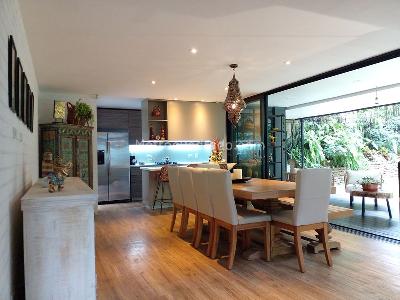 Casa de 3 alcobas en venta en Envigado, Envigado, 473 m² · foto 3 de 20
