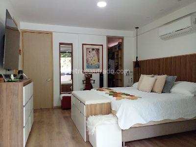 Casa de 3 alcobas en venta en Envigado, Envigado, 213 m² · foto 15 de 19