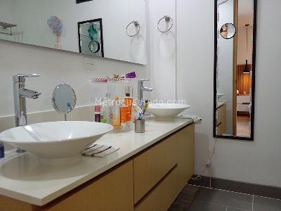 Casa de 3 alcobas en venta en Envigado, Envigado, 213 m² · foto 17 de 19