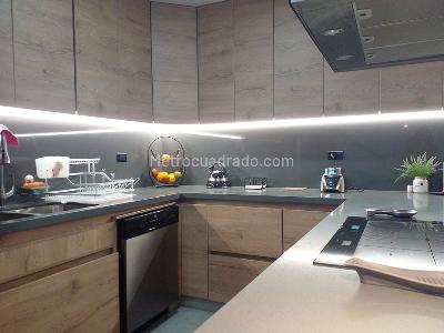 Casa de 3 alcobas en venta en Envigado, Envigado, 213 m² · foto 9 de 19