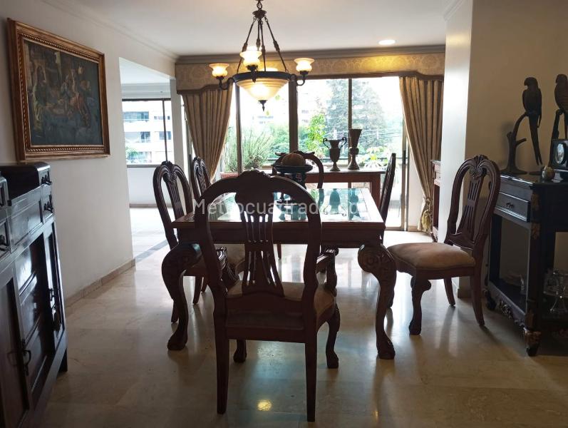 Spacious 3BR Apartment with Terrace in El Poblado - 3