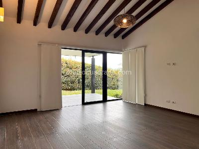 Casa de 3 alcobas en venta en Rionegro, Rionegro, 362 m² · foto 12 de 19