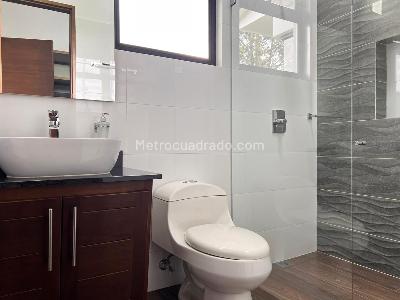 Casa de 3 alcobas en venta en Rionegro, Rionegro, 362 m² · foto 14 de 19