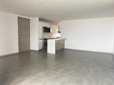 Apartamento en arriendo en Envigado, Envigado · foto 2 de 17