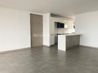 Apartamento en arriendo en Envigado, Envigado · foto 6 de 17