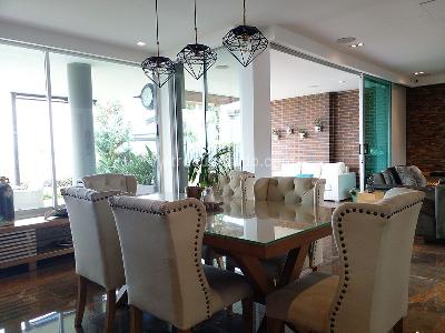 Casa de 3 alcobas en arriendo en Envigado, Envigado, 343 m² · foto 4 de 20