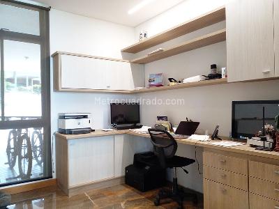 Casa de 3 alcobas en arriendo en Envigado, Envigado, 343 m² · foto 8 de 20