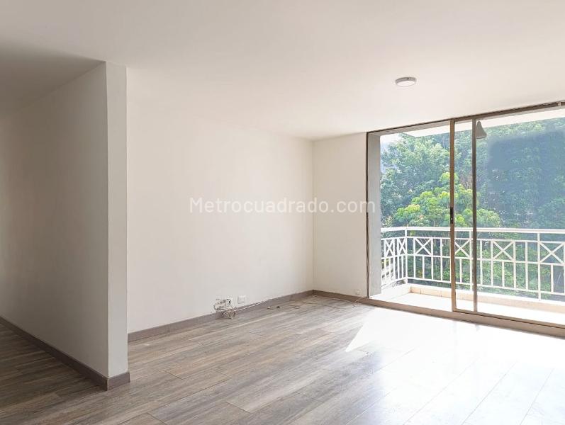 Cozy 3BR Apartment in El Poblado - 5