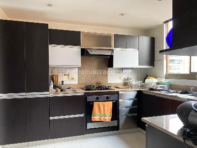 Apartamento de 3 alcobas en venta en Vegas Del Poblado, Medellín, 167 m² · foto 7 de 20