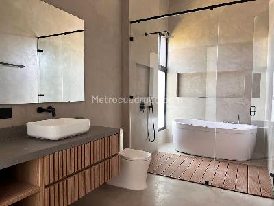 Casa de 5 alcobas en venta en Rionegro, Rionegro, 722 m² · foto 15 de 19