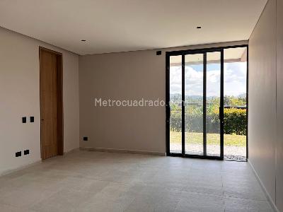 Casa de 5 alcobas en venta en Rionegro, Rionegro, 722 m² · foto 5 de 19