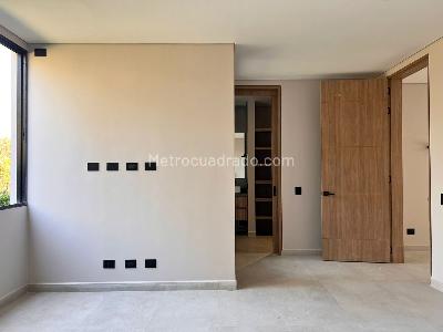 Casa de 5 alcobas en venta en Rionegro, Rionegro, 722 m² · foto 6 de 19