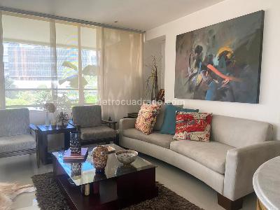 Apartamento de 2 alcobas en venta en El Poblado, Medellín, 108 m² · foto 3 de 15