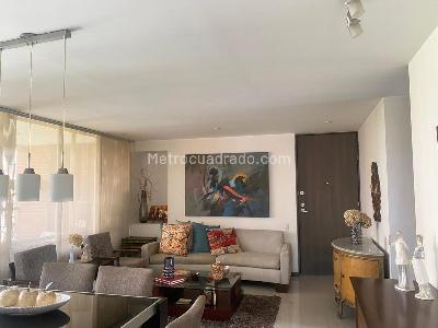 Apartamento de 2 alcobas en venta en El Poblado, Medellín, 108 m² · foto 4 de 15