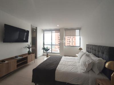 Apartamento de 2 alcobas en arriendo en El Poblado, Medellín, 100 m² · foto 10 de 17