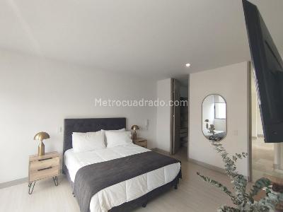 Apartamento de 2 alcobas en arriendo en El Poblado, Medellín, 100 m² · foto 11 de 17