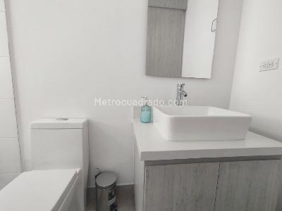 Apartamento de 2 alcobas en arriendo en El Poblado, Medellín, 100 m² · foto 17 de 17