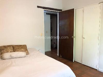 Casa en arriendo en El Poblado, Medellín · foto 11 de 15