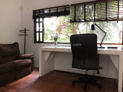 Casa en arriendo en El Poblado, Medellín · foto 7 de 15