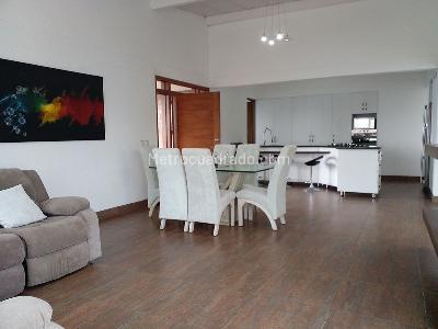 Casa en venta en Envigado, Envigado · foto 2 de 19