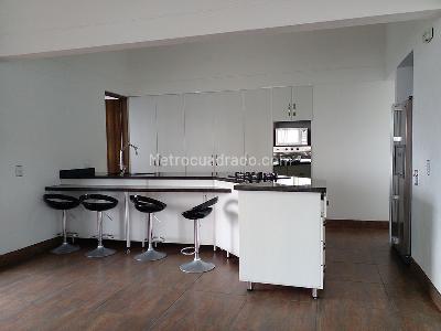 Casa en venta en Envigado, Envigado · foto 4 de 19