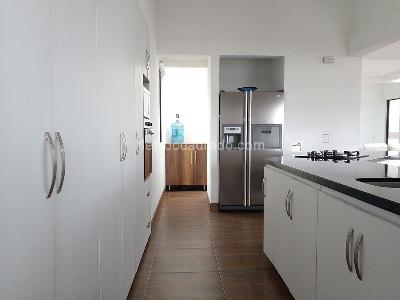 Casa en venta en Envigado, Envigado · foto 6 de 19
