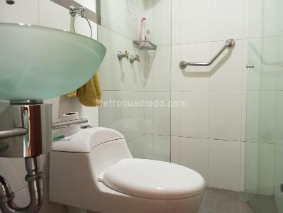 Apartamento de 4 alcobas en venta en El Poblado, Medellín, 175 m² · foto 15 de 17