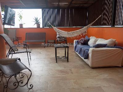 Apartamento de 4 alcobas en venta en El Poblado, Medellín, 175 m² · foto 16 de 17